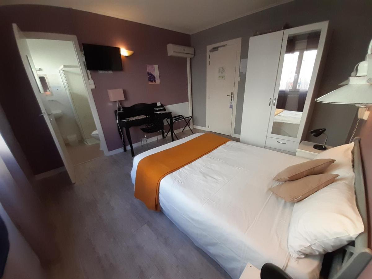 Hotel Du Tricastin Pierrelatte Eksteriør bilde
