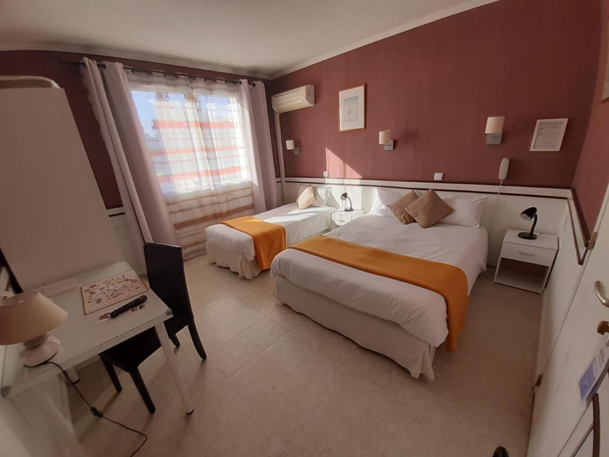 Hotel Du Tricastin Pierrelatte Eksteriør bilde